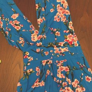 Ruby Rocks floral blue maxi dress size medium